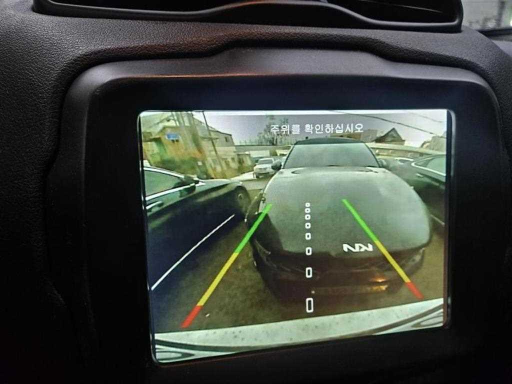 Jeep Renegade - Vista 12