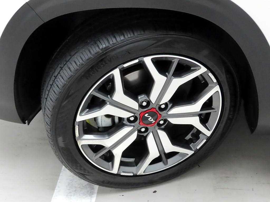 KIA Seltos 2023 Blanco - Importación desde Corea - HF Imports Iquique - Foto 19