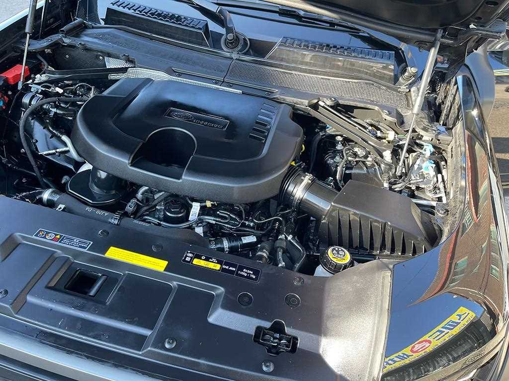 Land Rover Defender 2024 Negro - Importación desde Corea - HF Imports Iquique - Foto 19