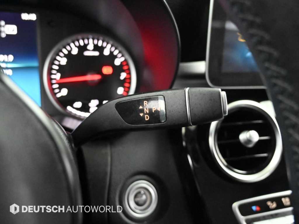 Mercedes Benz C Class - Vista 9