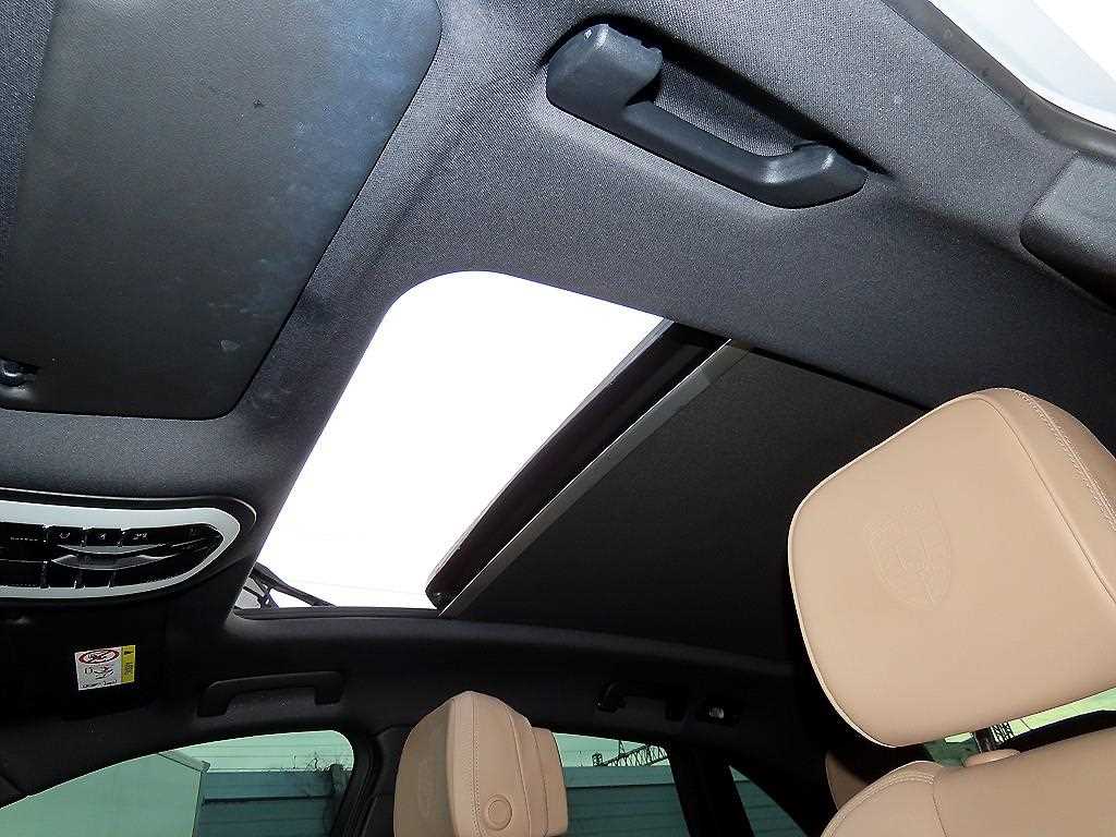 Porsche Macan 2022 Blanco - Importación desde Corea - HF Imports Iquique - Foto 16