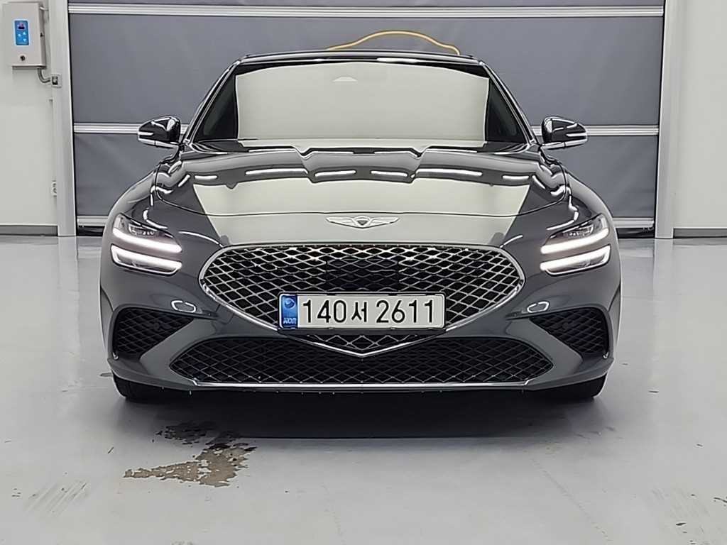 Genesis G70 - Vista 2