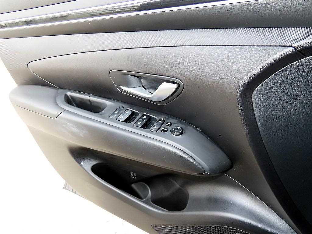 HYUNDAI Tucson - Vista 11