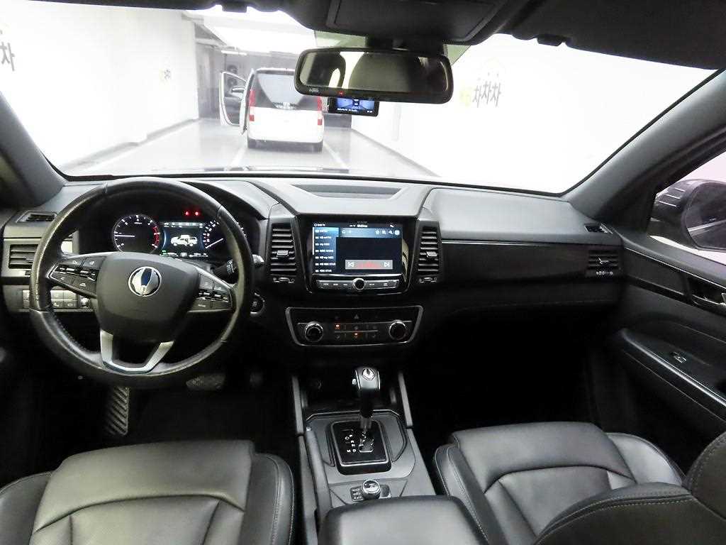 Ssangyong Rexton - Vista 6