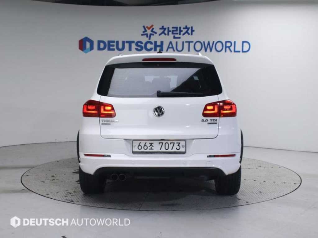 Volkswagen Tiguan - Vista 4