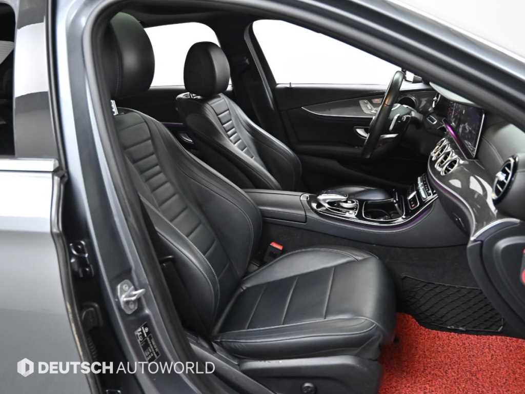 Mercedes Benz E class - Vista 10