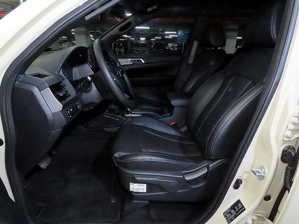 Ssangyong Rexton - Vista 6