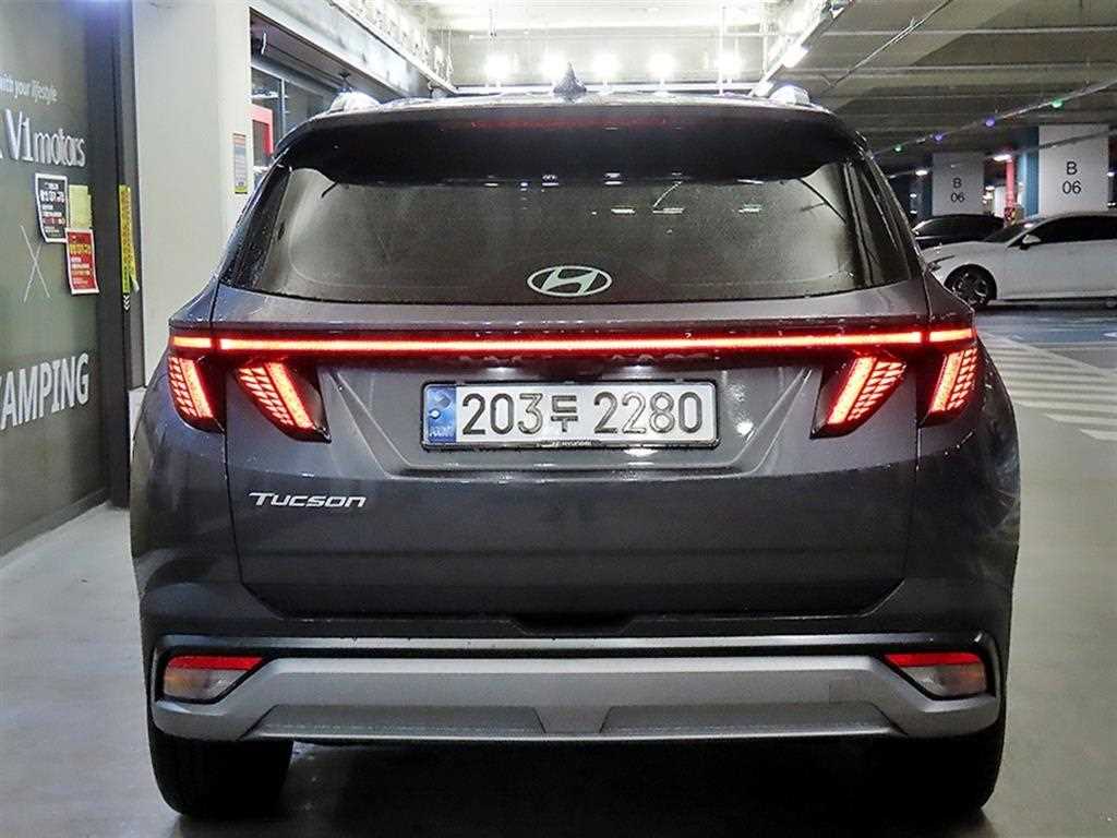 HYUNDAI Tucson - Vista 5
