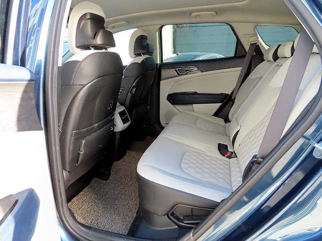 KIA Sportage - Vista 6