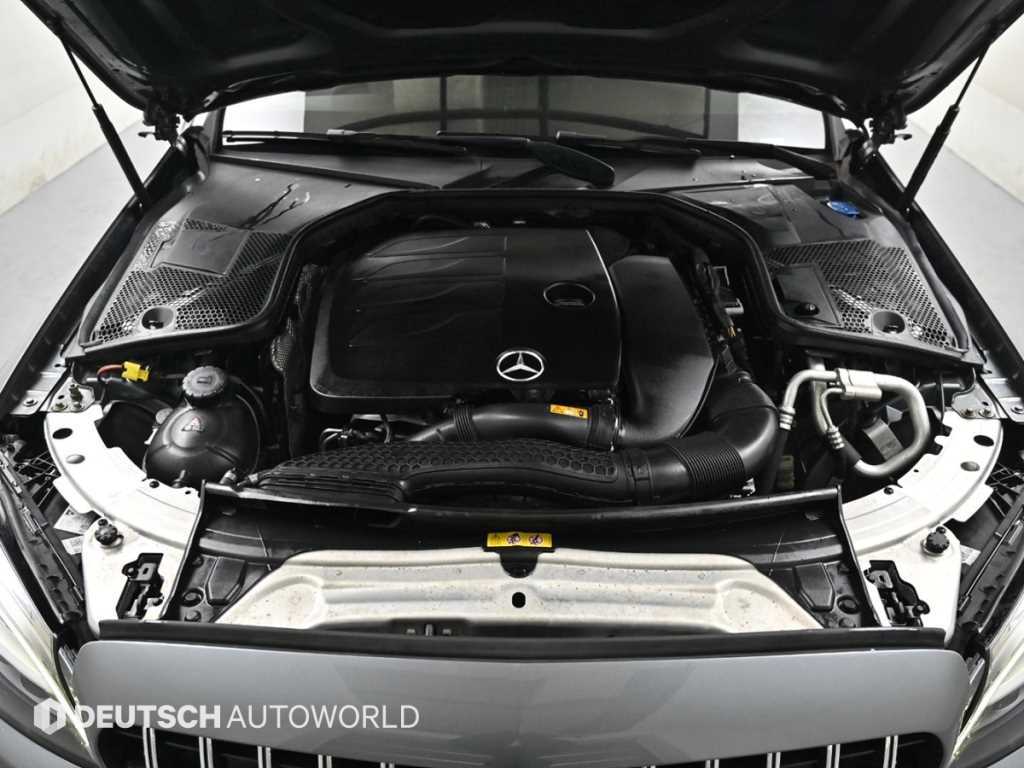 Mercedes Benz C Class - Vista 6