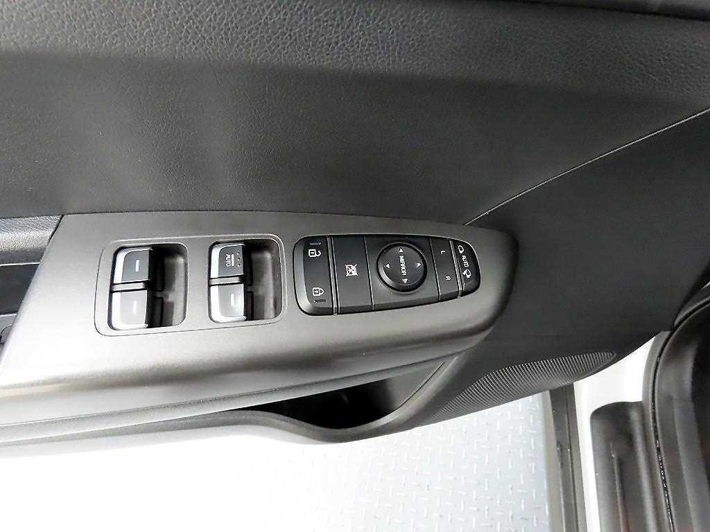 KIA Sportage - Vista 11