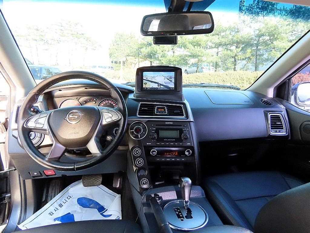 Ssangyong Korando - Vista 7