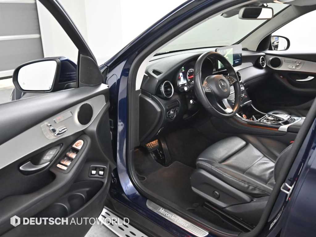 Mercedes Benz GLC Class - Vista 11