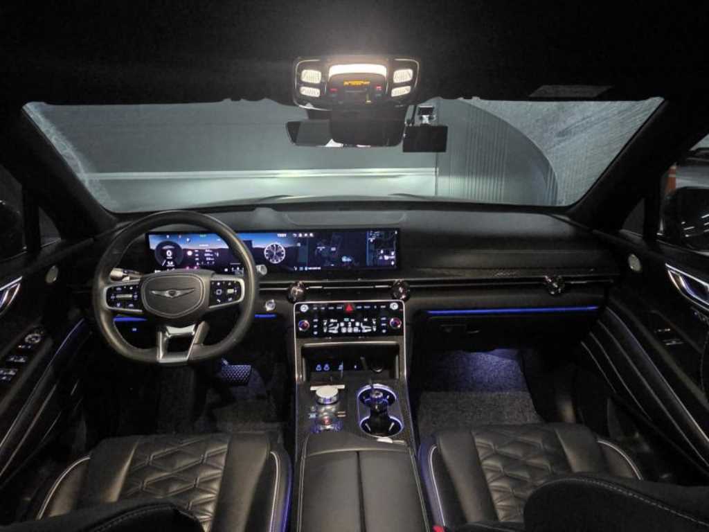 Genesis GV80 - Vista 4