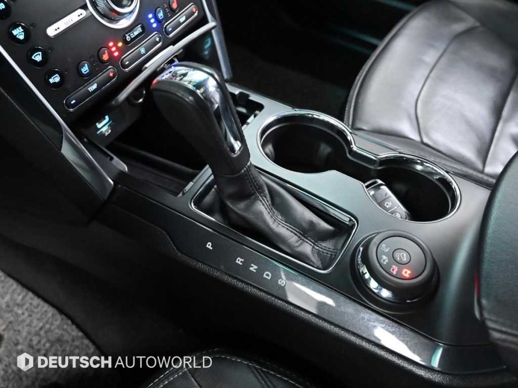 Ford Explorer - Vista 9