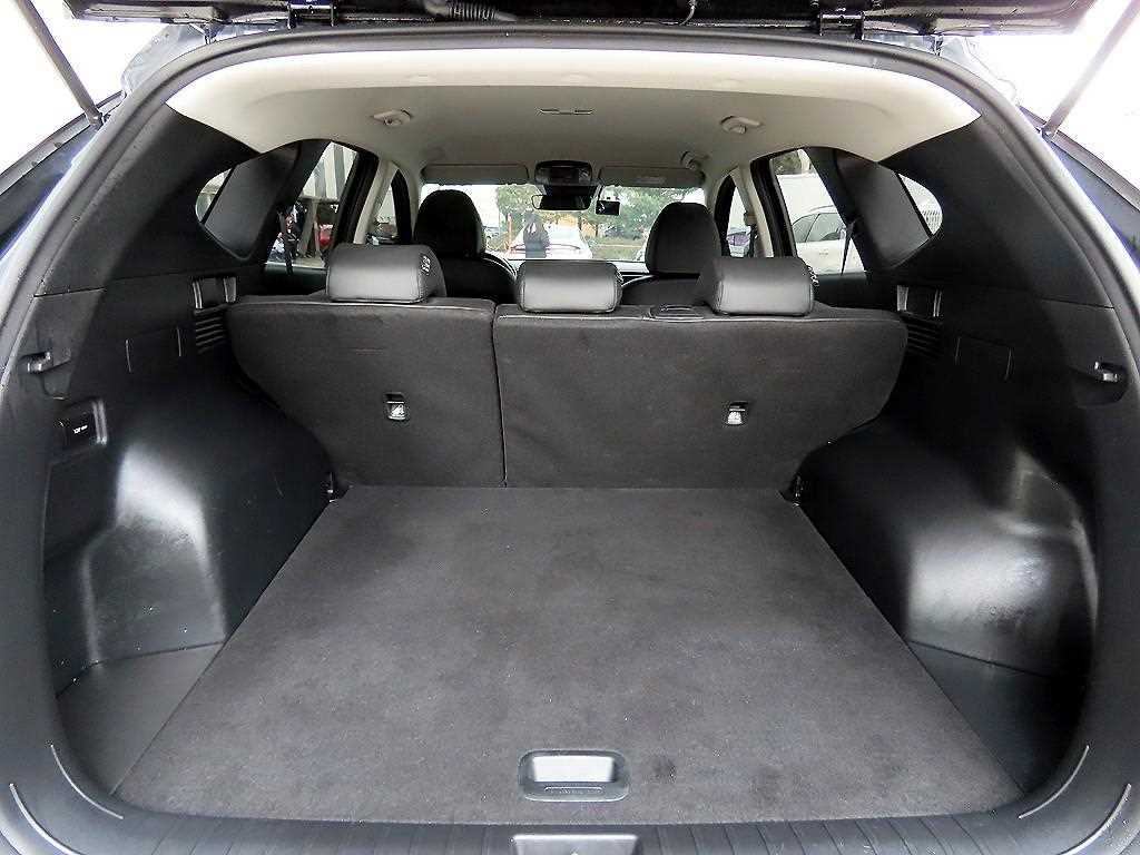 HYUNDAI Tucson 2022 Negro - Importación desde Corea - HF Imports Iquique - Foto 17