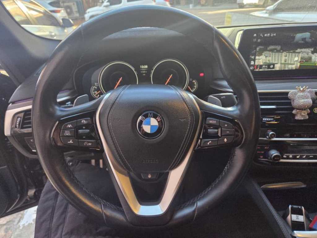 BMW 5 Series - Vista 6