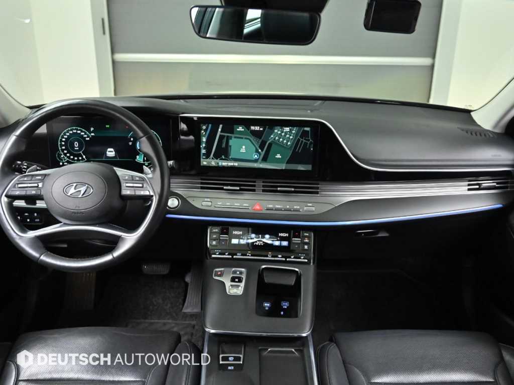 HYUNDAI Grandeur - Vista 10