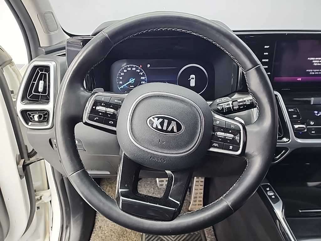 KIA Sorento - Vista 9