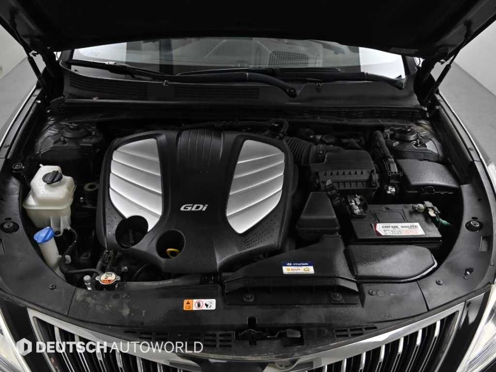 HYUNDAI Grandeur - Vista 6