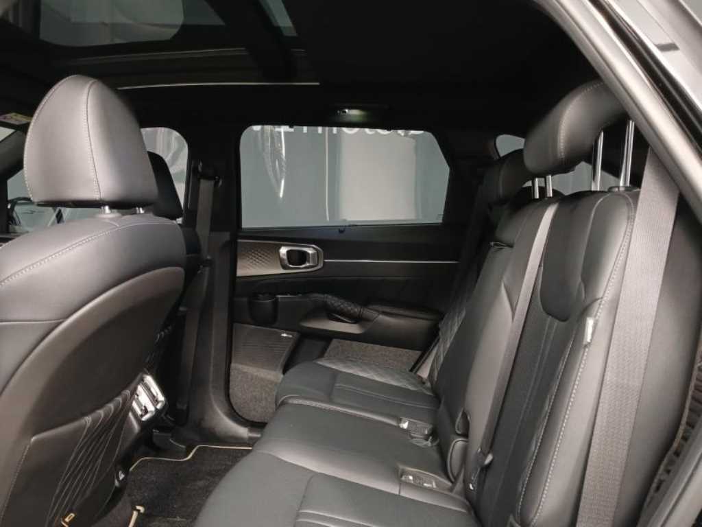 KIA Sorento - Vista 8