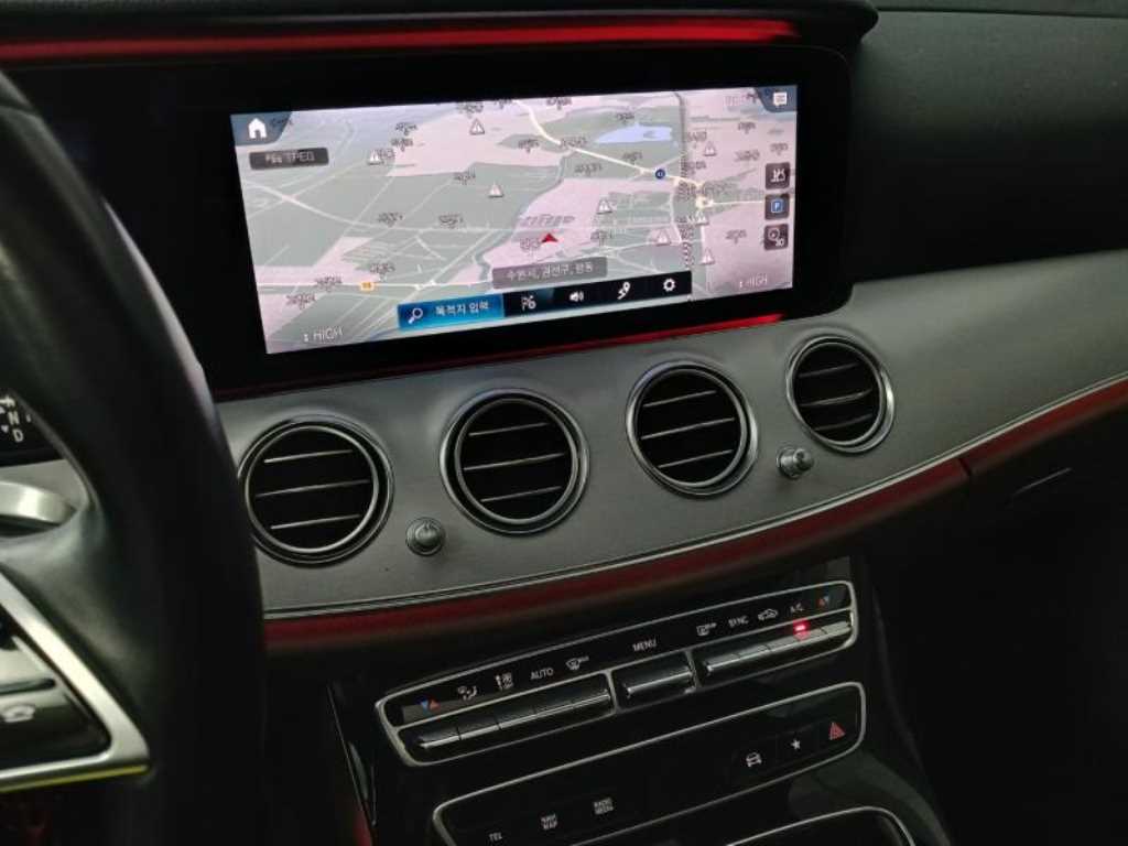 Mercedes Benz E class 2021 Blanco - Importación desde Corea - HF Imports Iquique - Foto 13