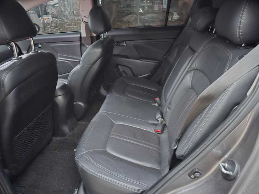 KIA Sportage - Vista 7