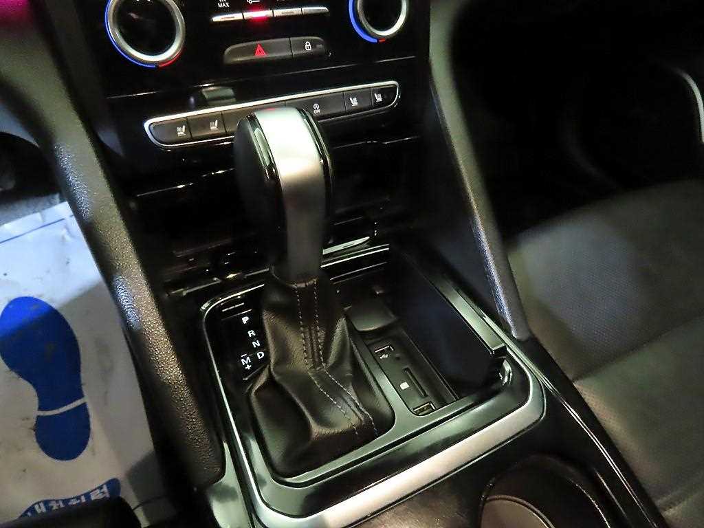 SAMSUNG SM6 - Vista 12