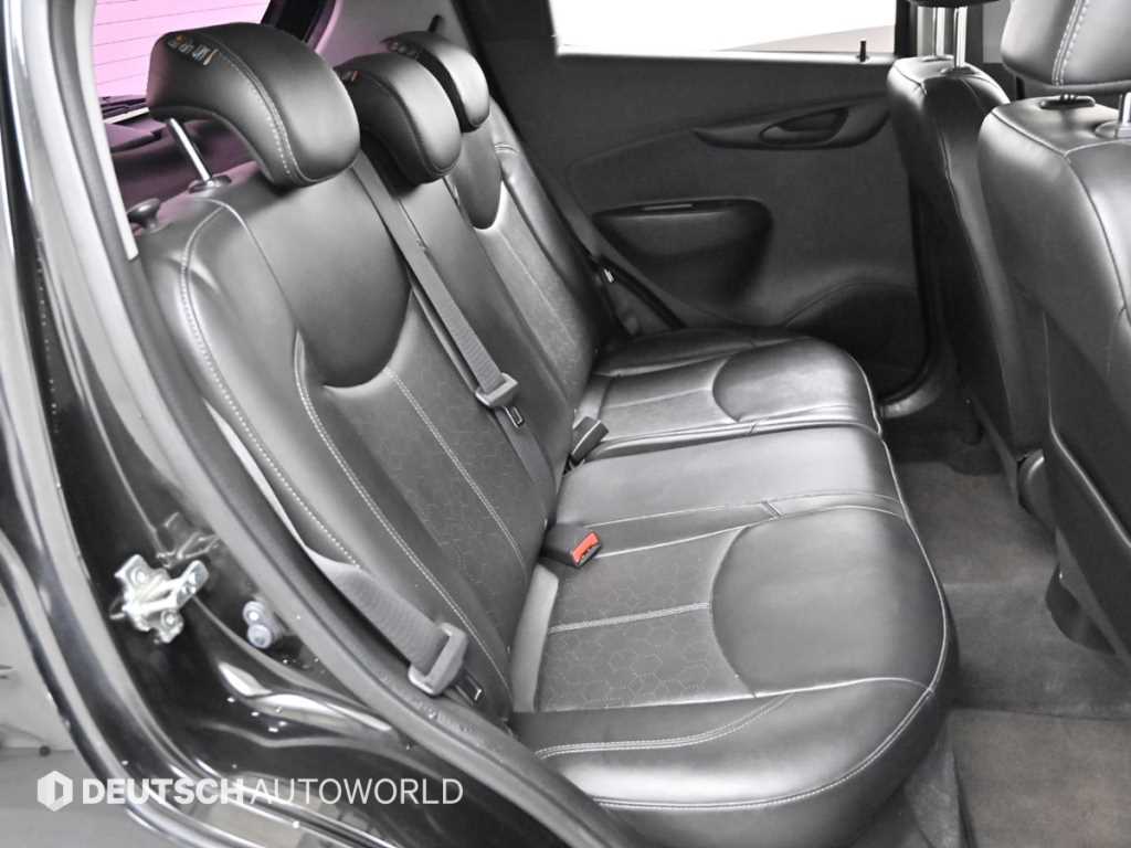 Chevrolet Spark - Vista 12