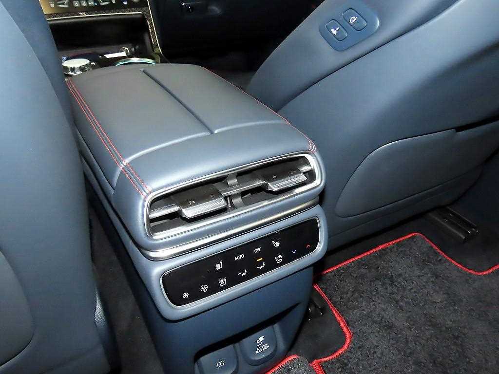 Genesis GV80 2024 Blanco - Importación desde Corea - HF Imports Iquique - Foto 14