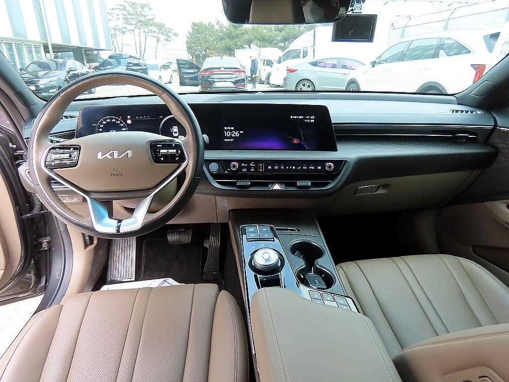 KIA K8 - Vista 7