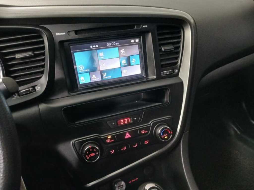 KIA K5 2012 Plateado - Importación desde Corea - HF Imports Iquique - Foto 13