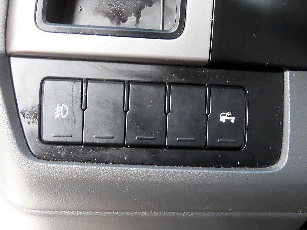 medium and large cargo dump - Vista 12