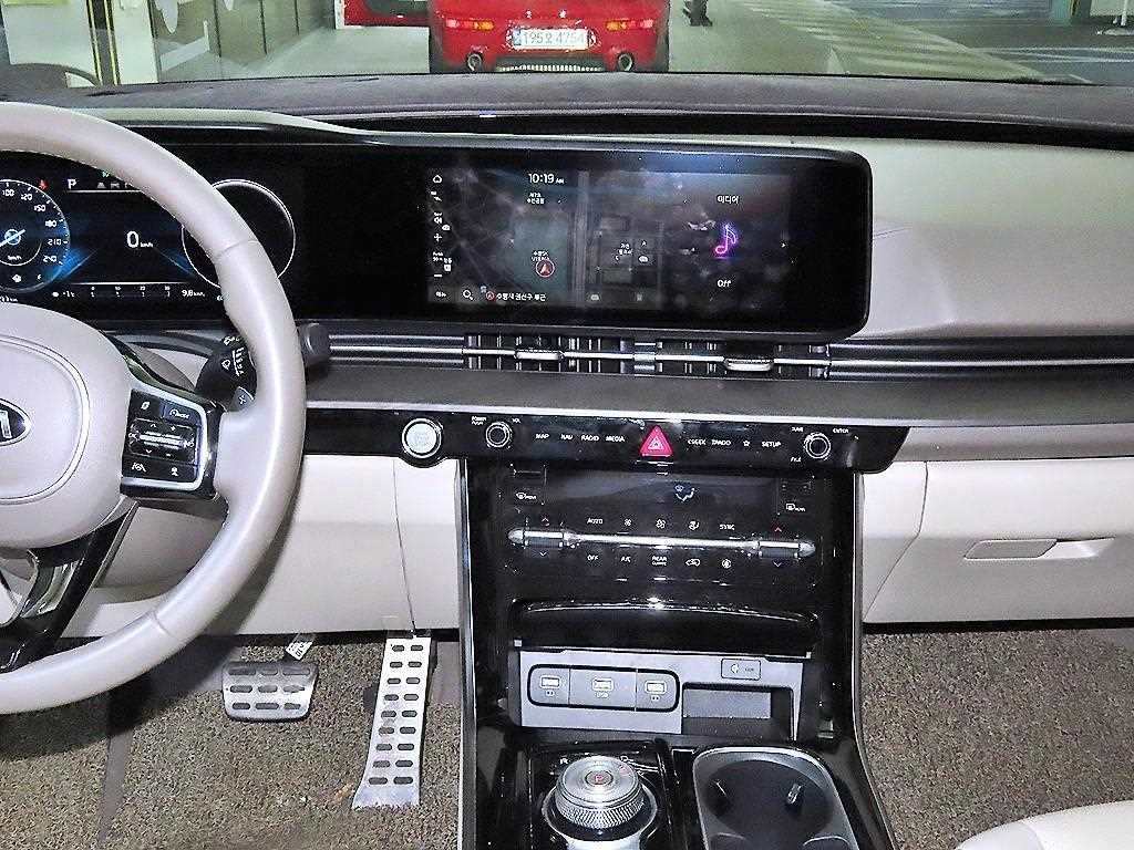 KIA Carnival - Vista 11