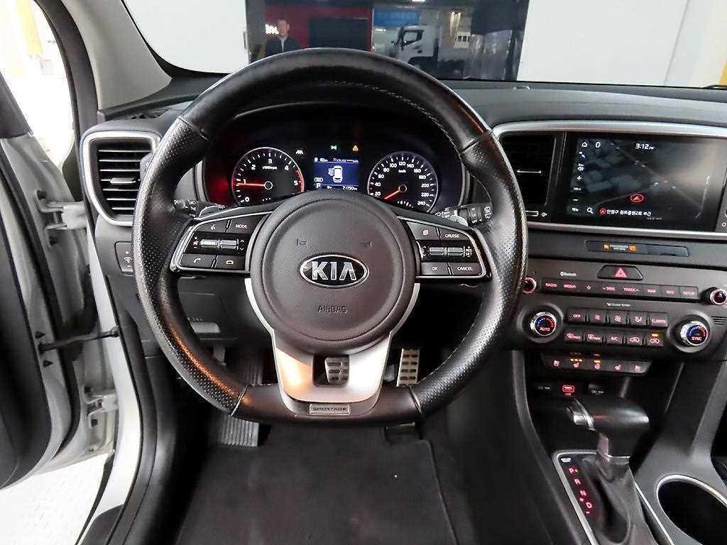 KIA Sportage - Vista 9