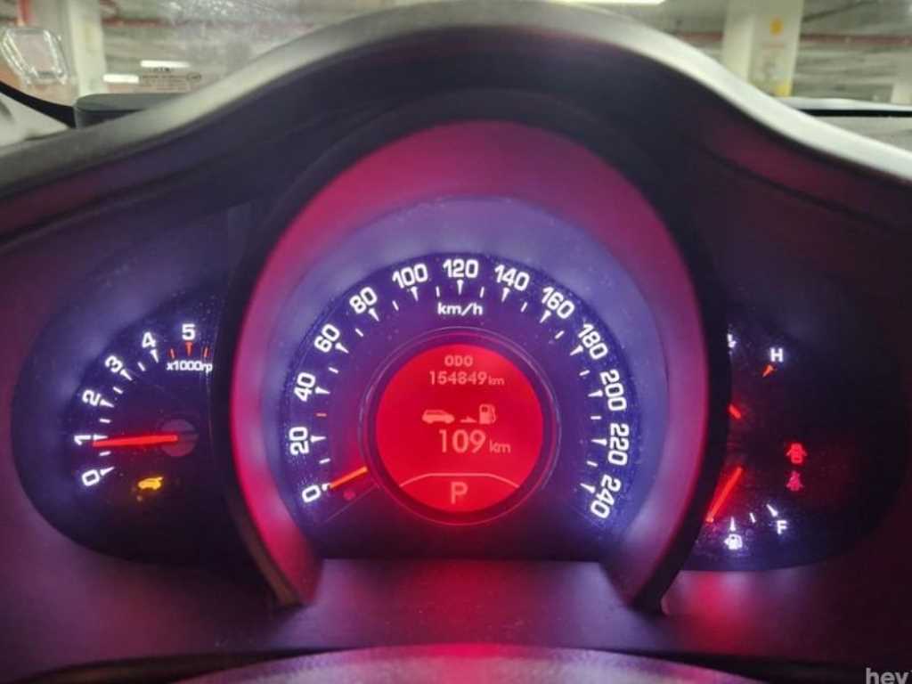 KIA Sportage - Vista 8