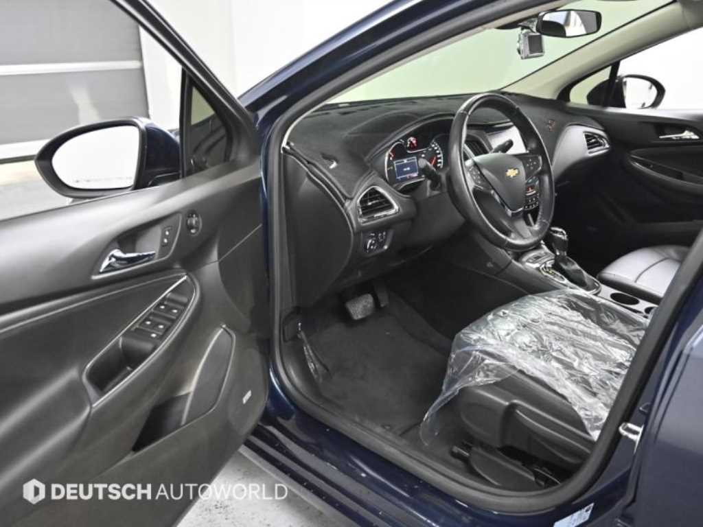 Chevrolet Cruise - Vista 11