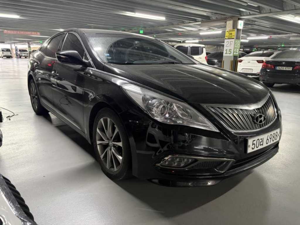HYUNDAI Grandeur - Vista 4