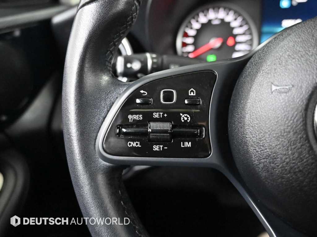 Mercedes Benz C Class 2019 Gris - Importación desde Corea - HF Imports Iquique - Foto 18