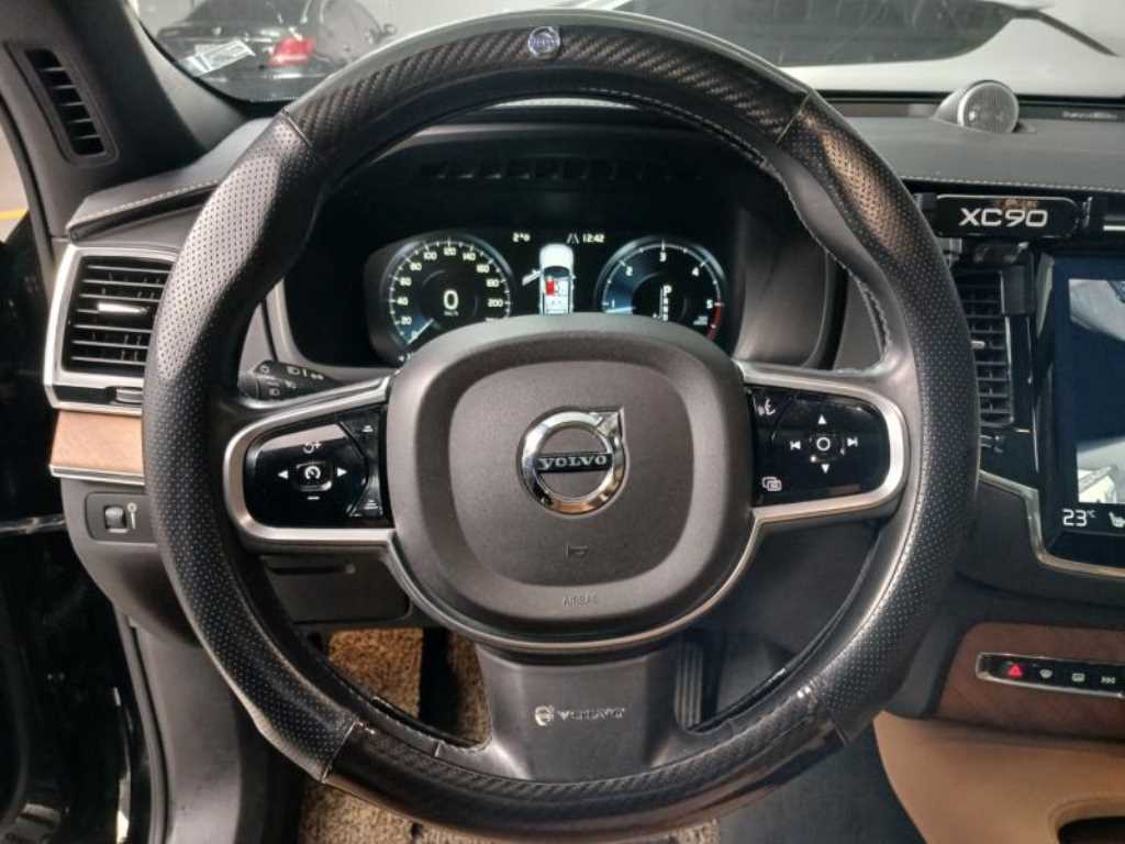 Volvo XC90 2018 - Importación desde Corea - HF Imports Iquique - Foto 13