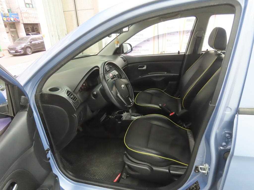 KIA Morning - Vista 5