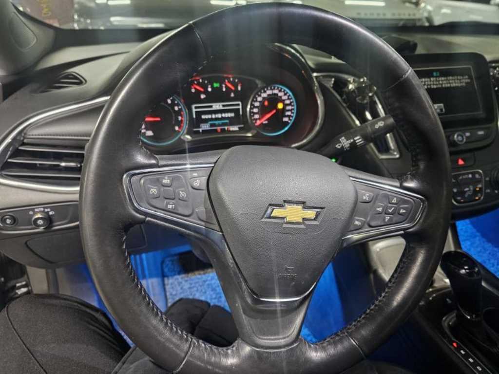 Chevrolet Malibu - Vista 7