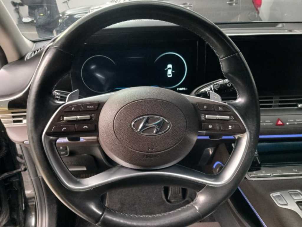 HYUNDAI Grandeur - Vista 11