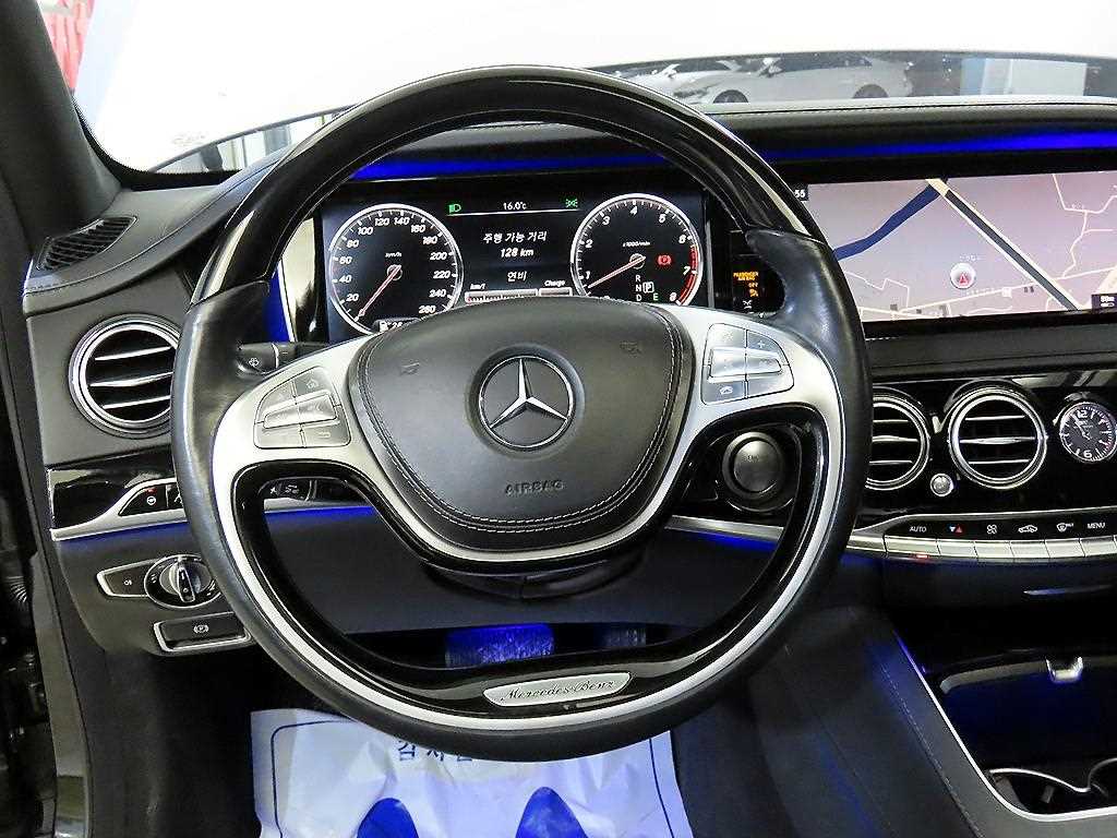 Mercedes Benz S Class - Vista 8