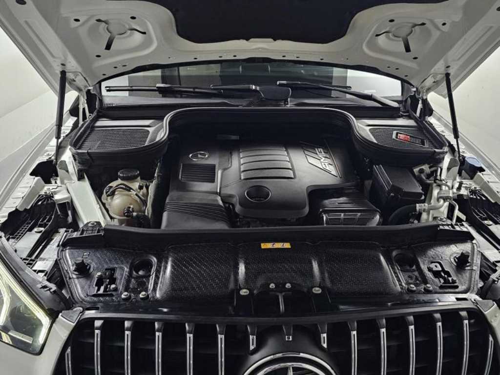 Mercedes Benz GLE Class - Vista 11