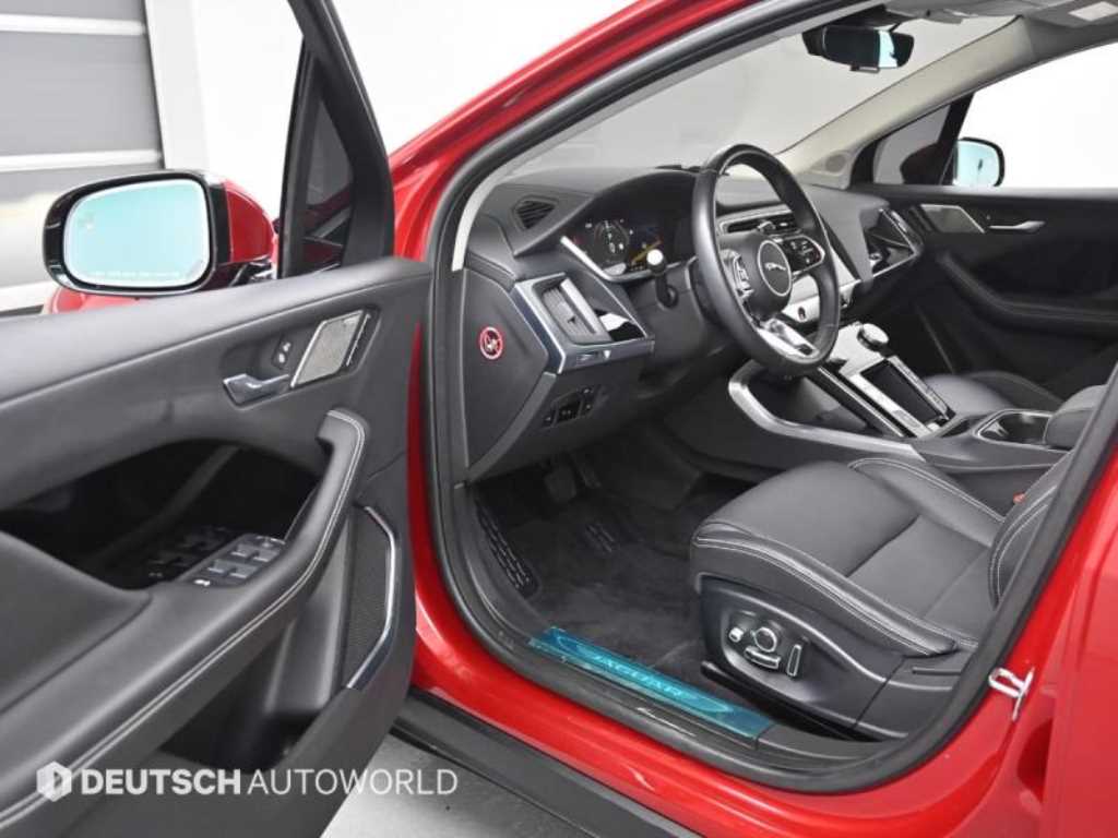 Jaguar I-PACE - Vista 11