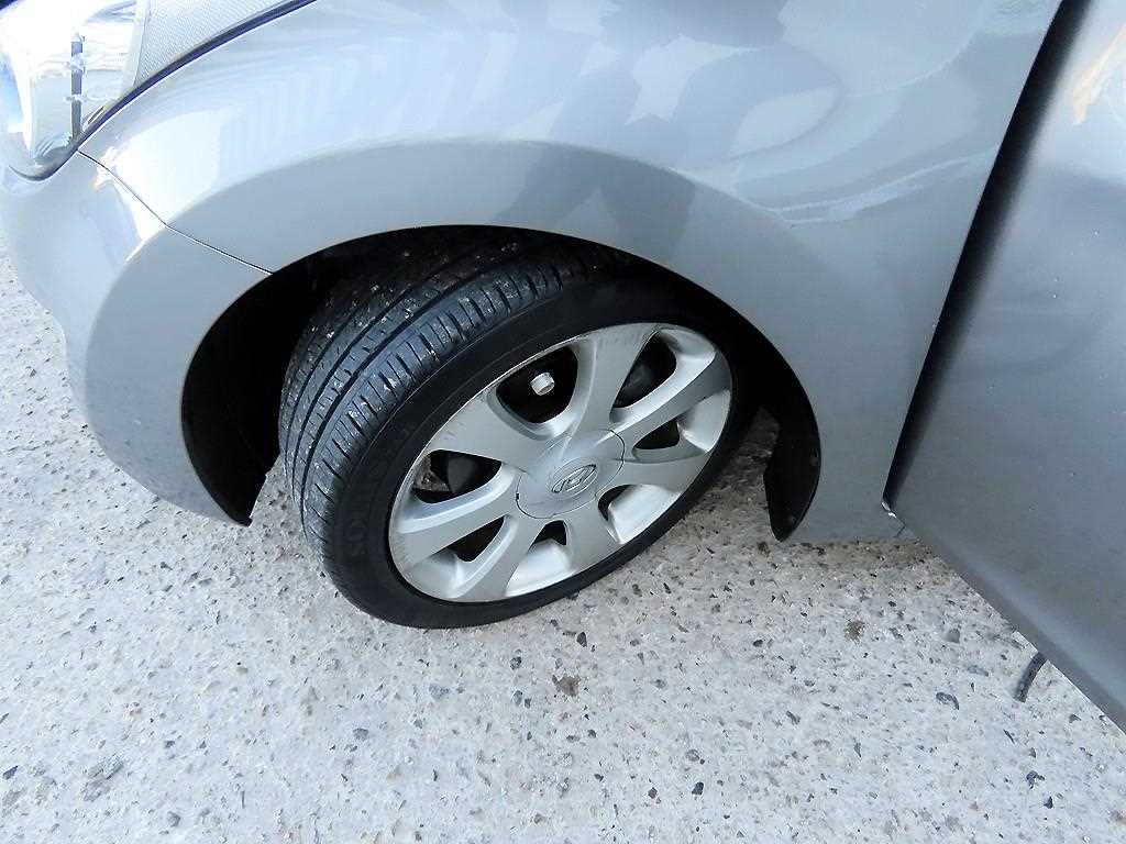 HYUNDAI Avante 2011 Gris - Importación desde Corea - HF Imports Iquique - Foto 19