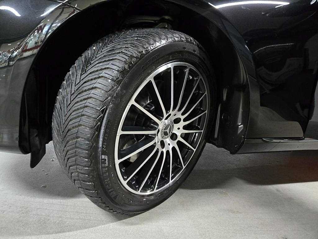 Mercedes Benz E class 2020 Negro - Importación desde Corea - HF Imports Iquique - Foto 20