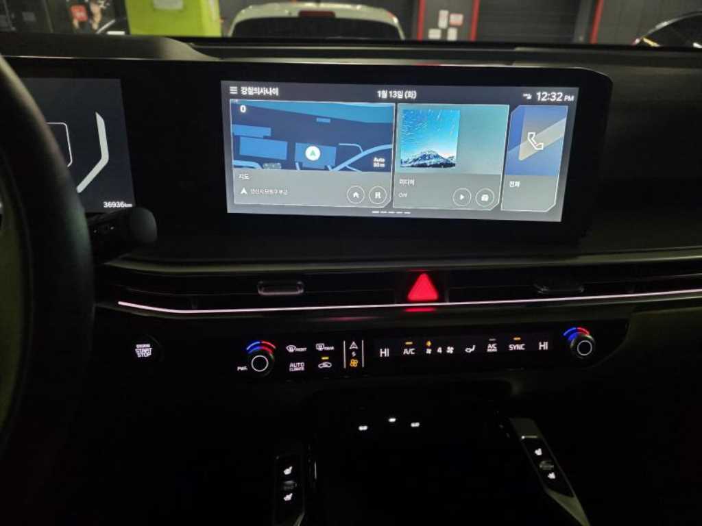 KIA Sorento - Vista 12