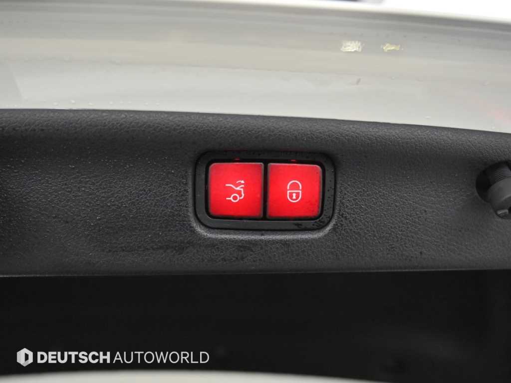 Mercedes Benz C Class 2022 Blanco - Importación desde Corea - HF Imports Iquique - Foto 20